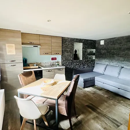 Appartement Privatif A *